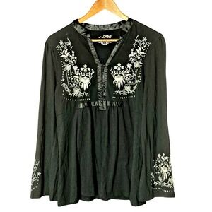 RXB Y2K Top T-Shirt XL White Black Long Sleeve Embroidered Graphic Asian Dainty‎